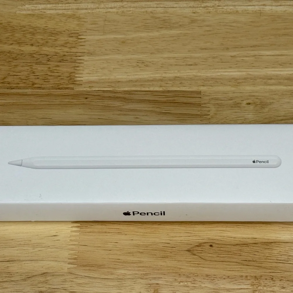 Apple Pencil in Elegant White NIB